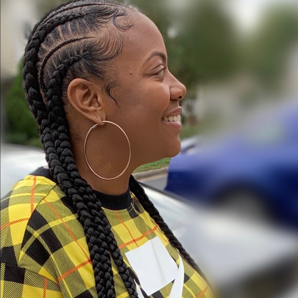 Meet your Posher, Courtnie